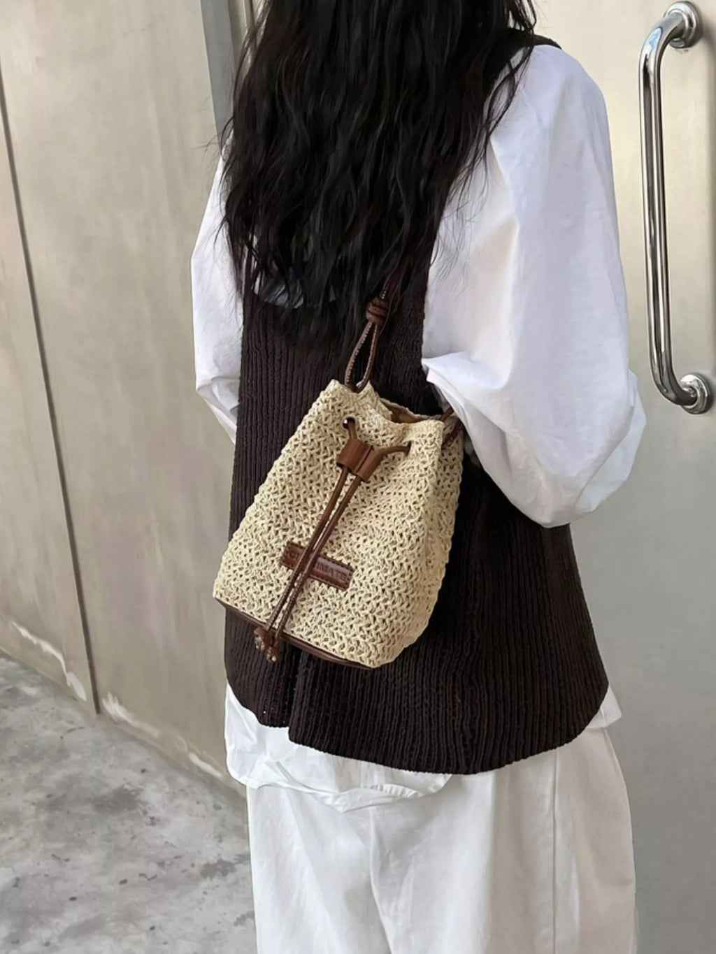 Straw Bucket Crossbody Bag