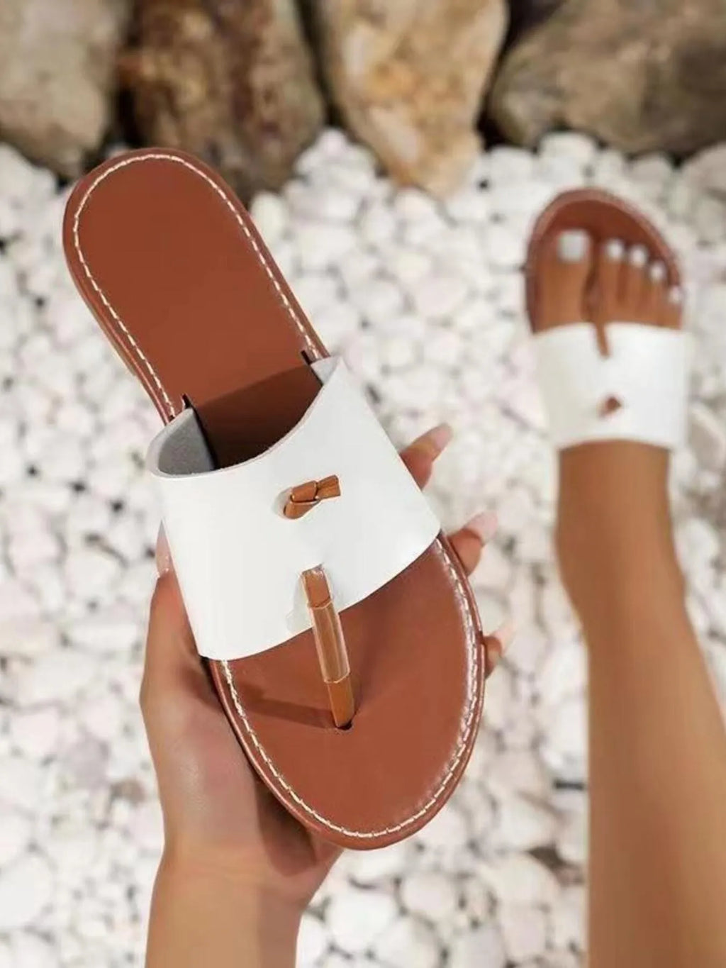 Toe Post Flats Sandals