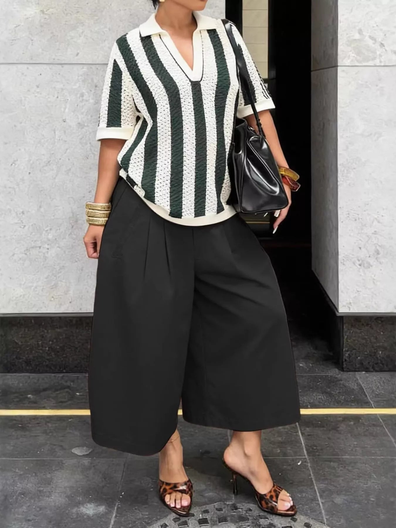Wide-Leg Cropped Pants