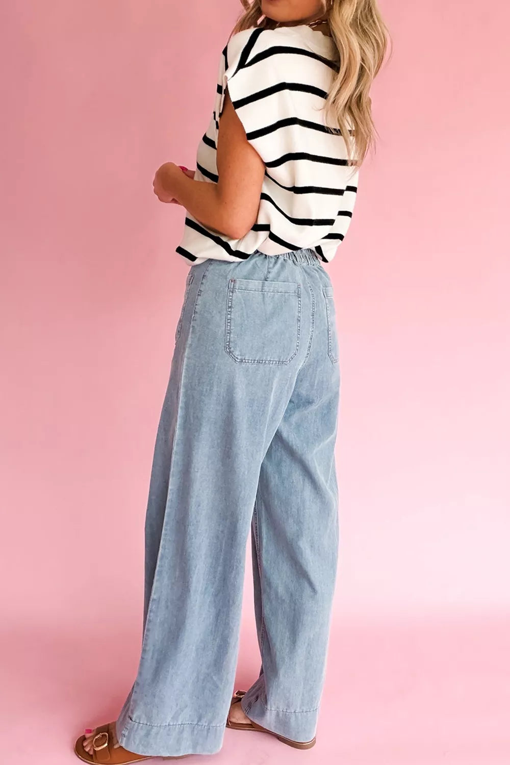 Solid Full-Length Regular Pocket Detail Jeans