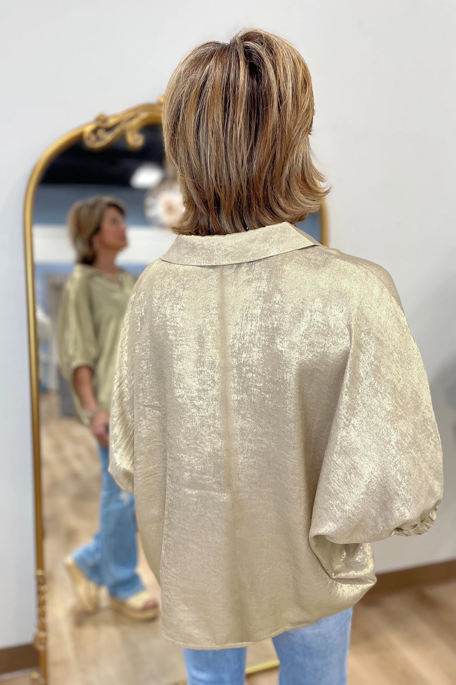Casual Collared V Neck Half Sleeve Metallic Top