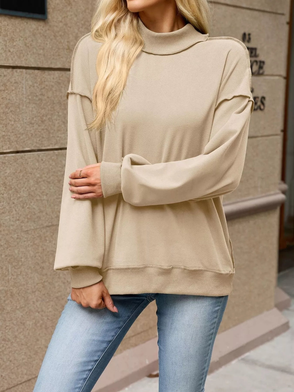 Loose Fit Crew Neck Sweatshirt