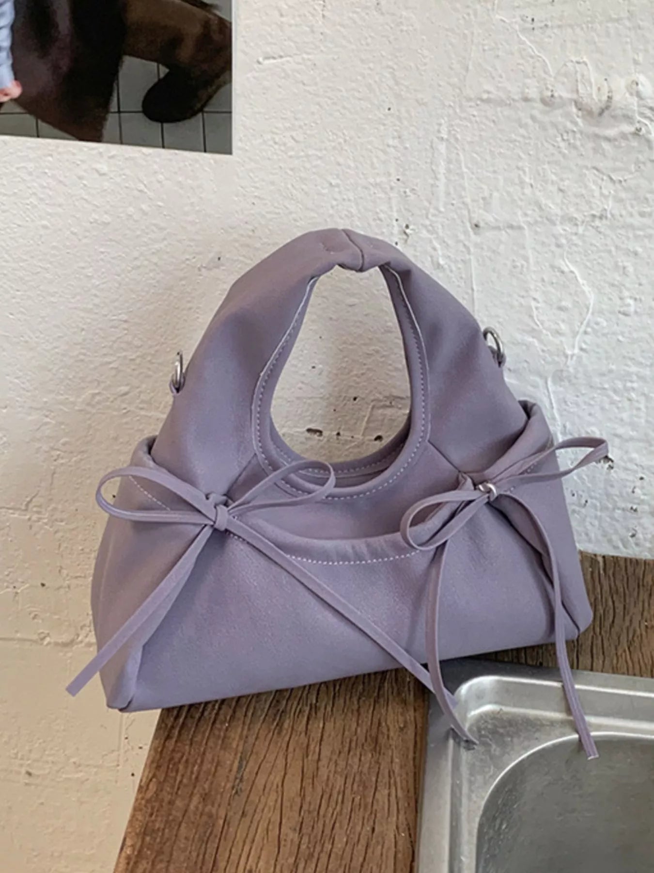 Bow Detail Crossbody Bag
