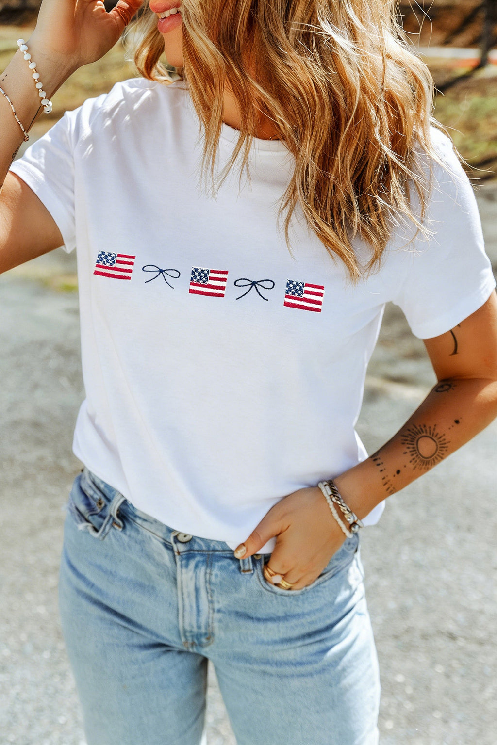 White Embroidered Flag Bow Short Sleeve Casual T-Shirt