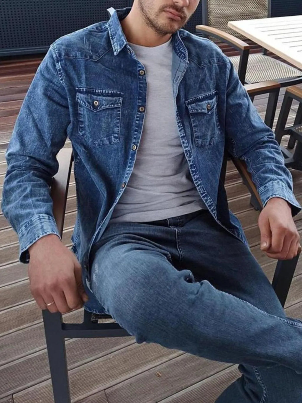 Men's Button Up Long Sleeve Denim Shirt