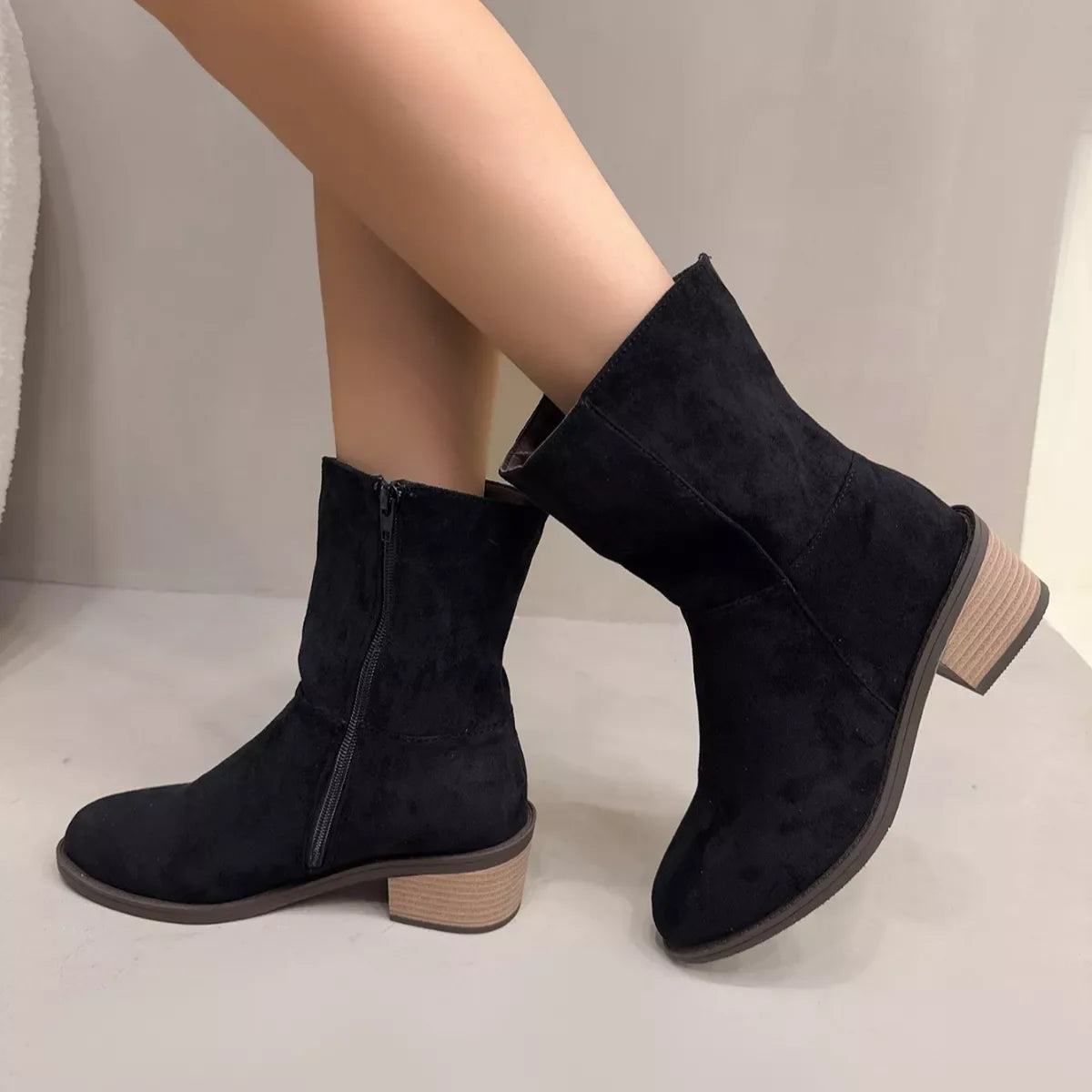 Round Toe Block Heels Ankle Boots