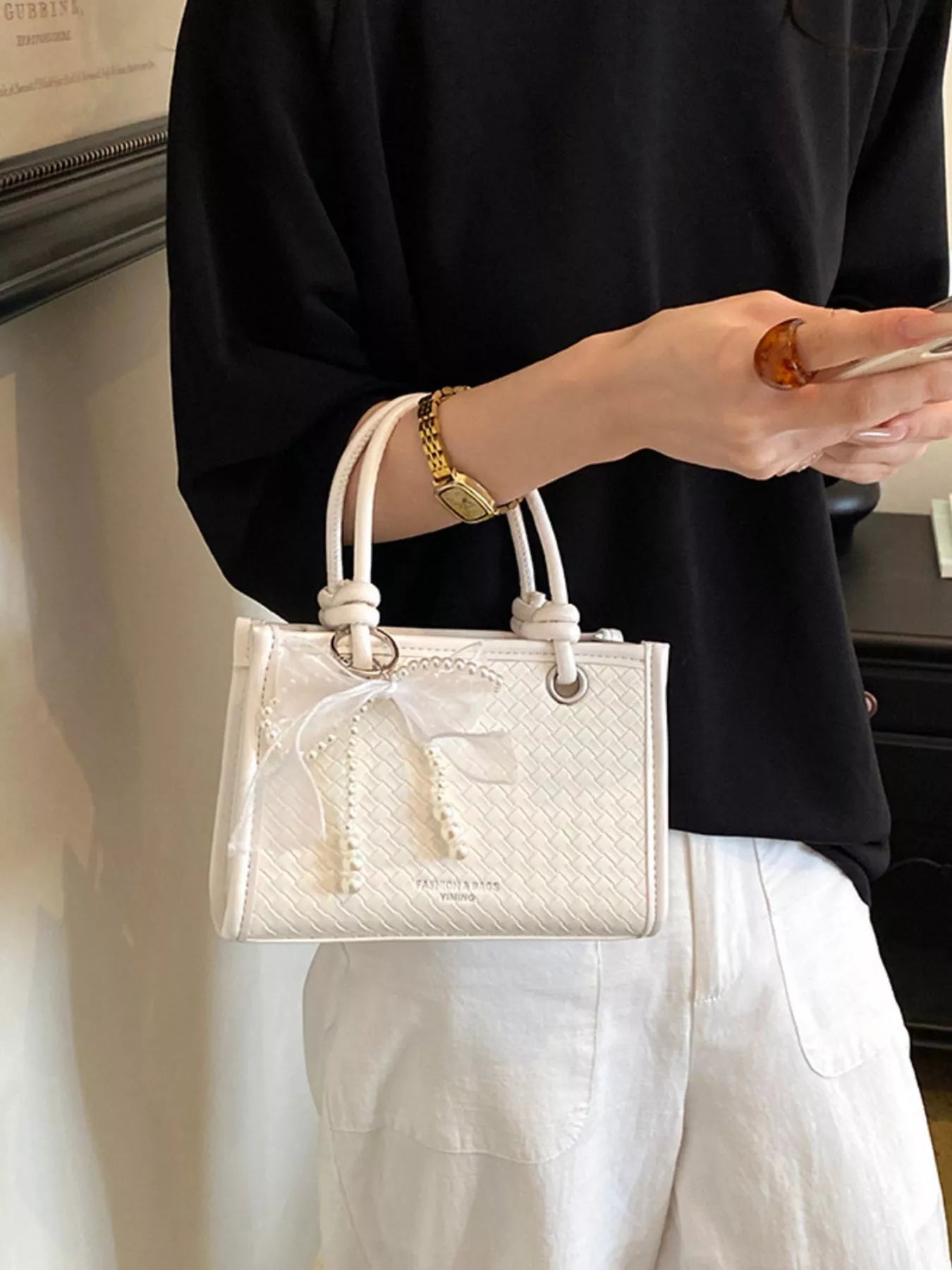 Elegant Bow Pearl Embellished Crossbody Bag