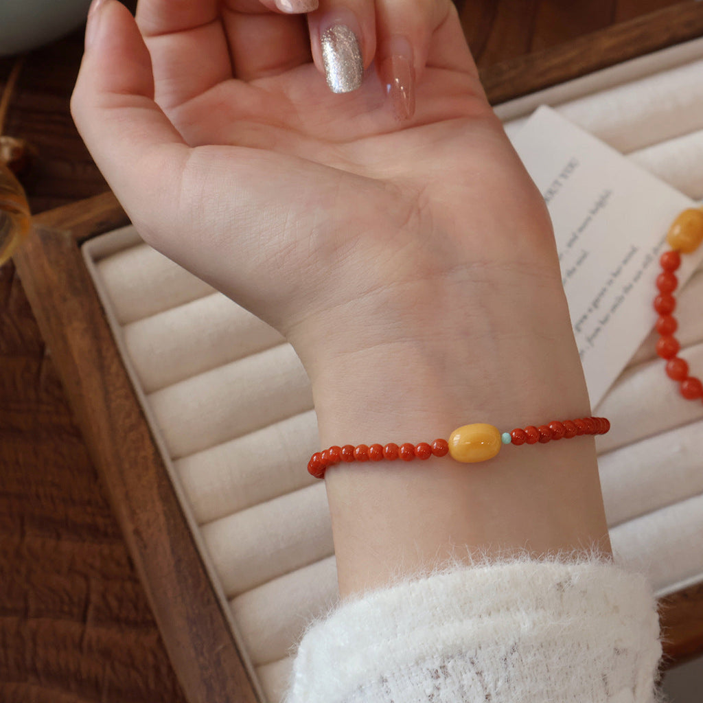 Female Natural South Red Agate Bracelet