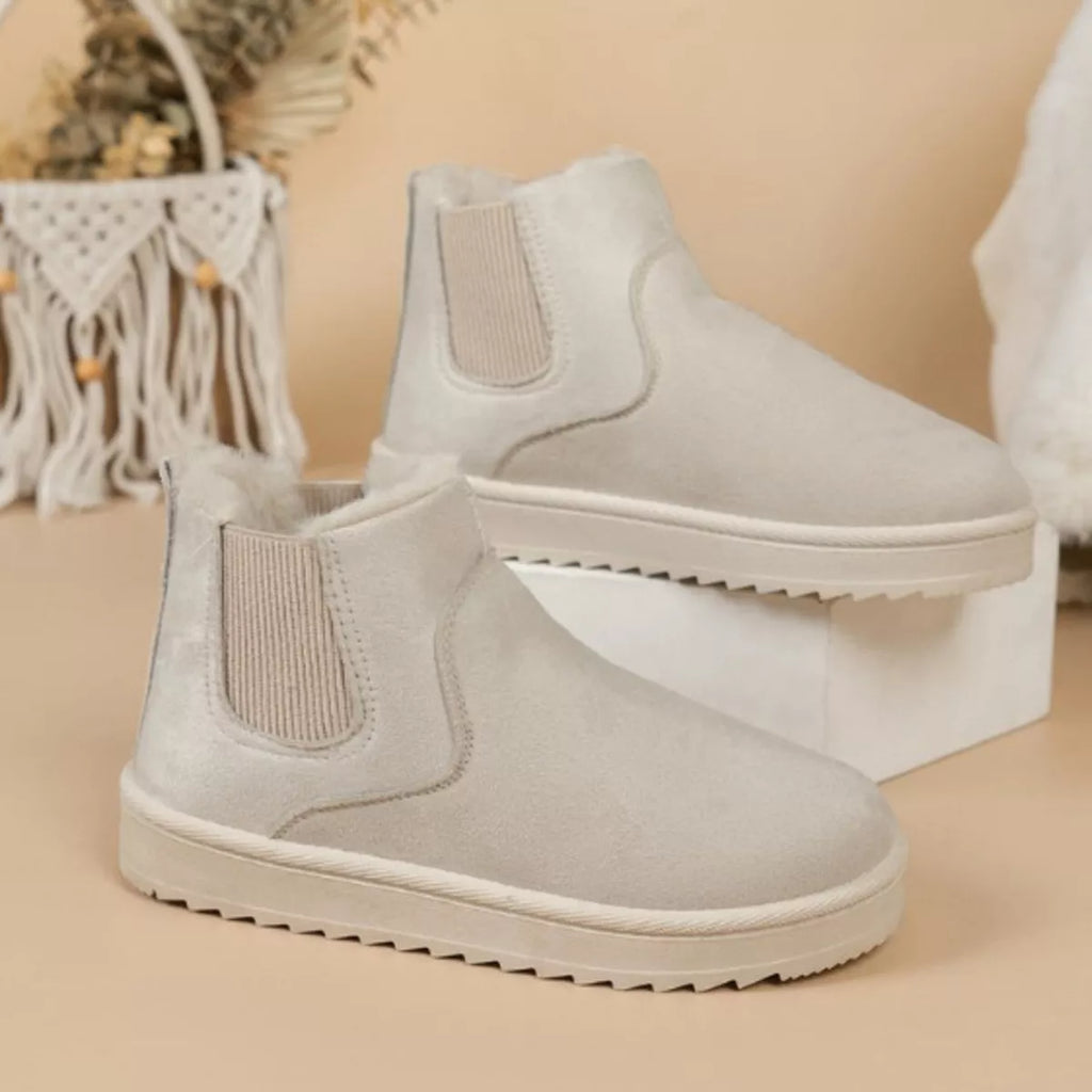 Round Toe Platform Boots