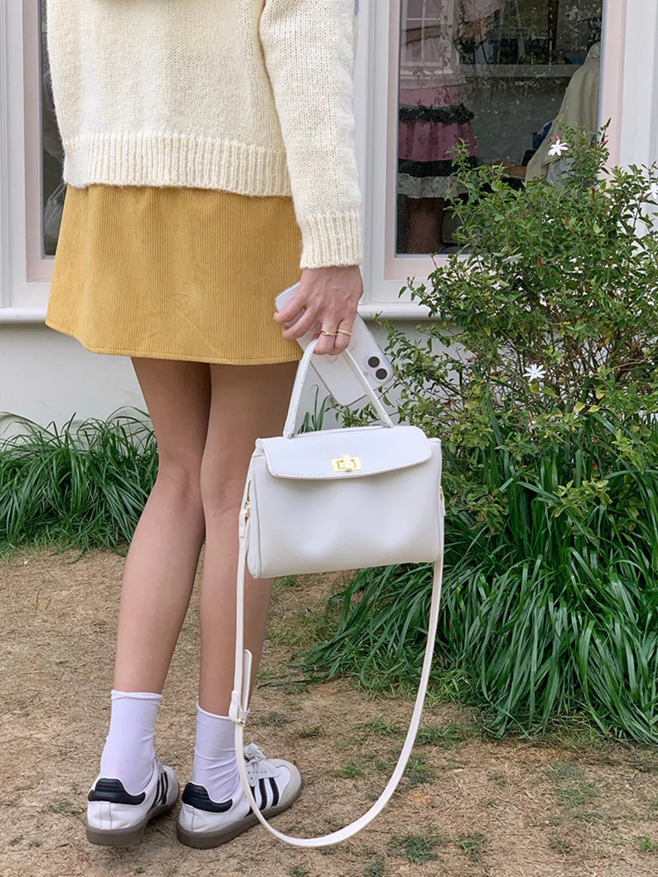 Golden Clasp Leather Crossbody Bag