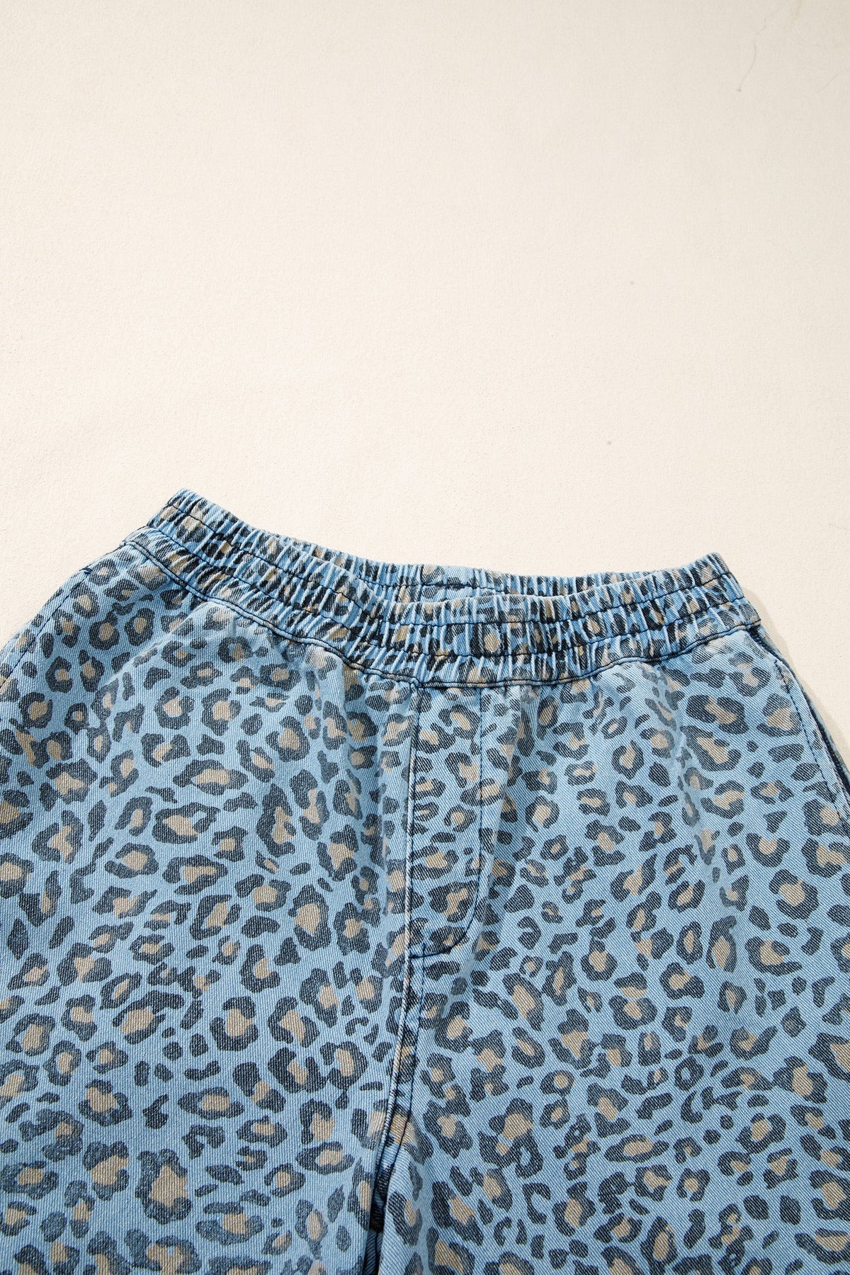 Leopard Exposed Seam Wide Leg Drawstring Jeans