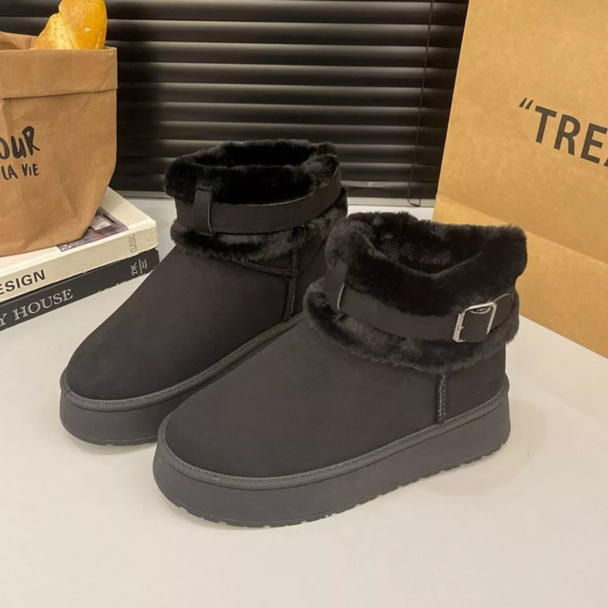 Round Toe Platform Boots