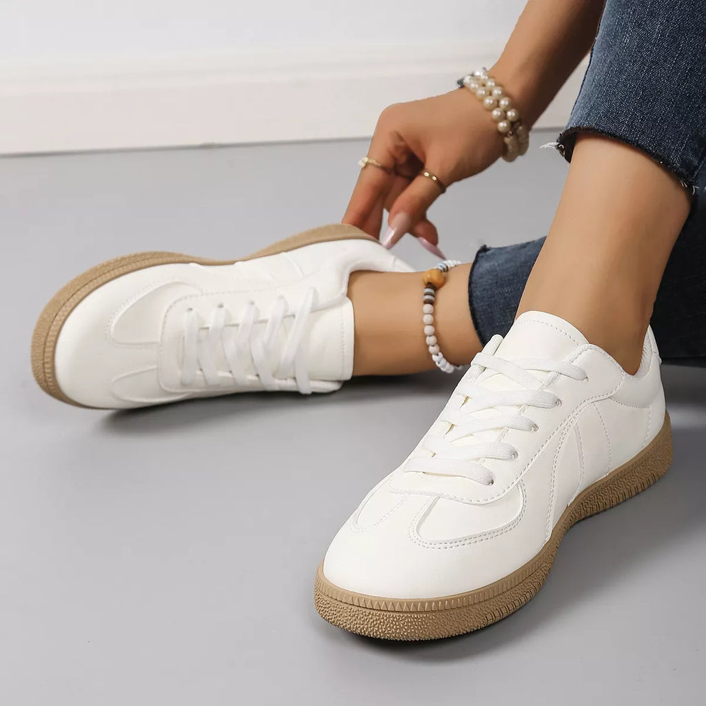 Round Toe Lace-Up Flats Sneakers