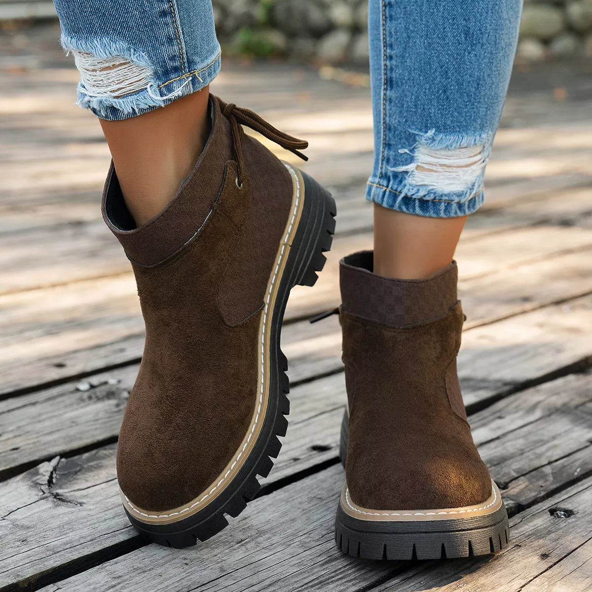 Round Toe Platform Boots
