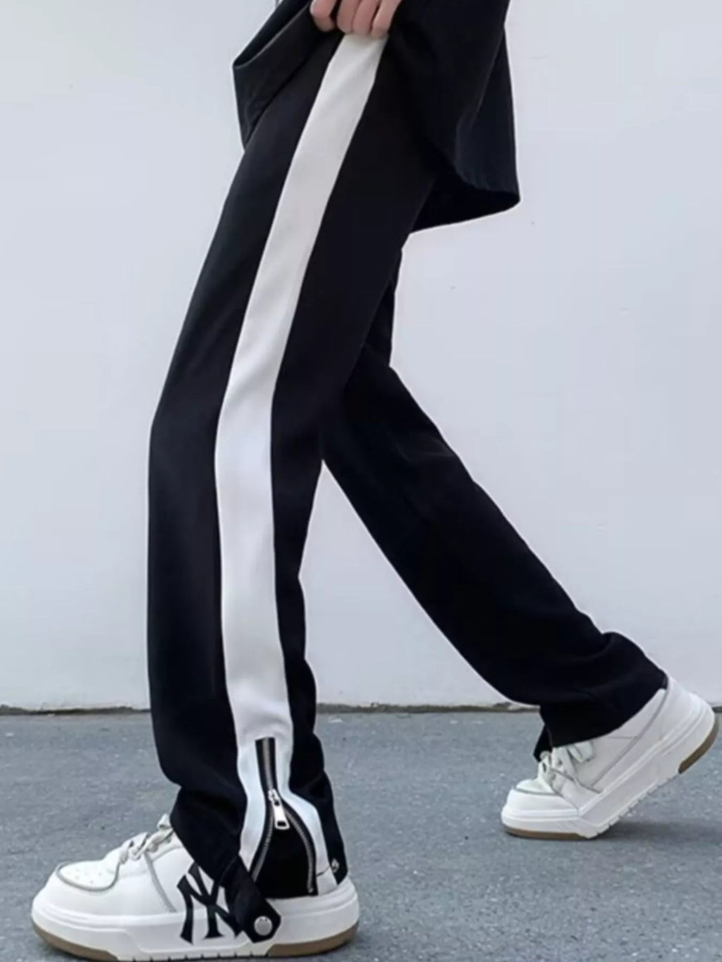 Men's Plus Size Side Stripe Relaxed Fit Pants