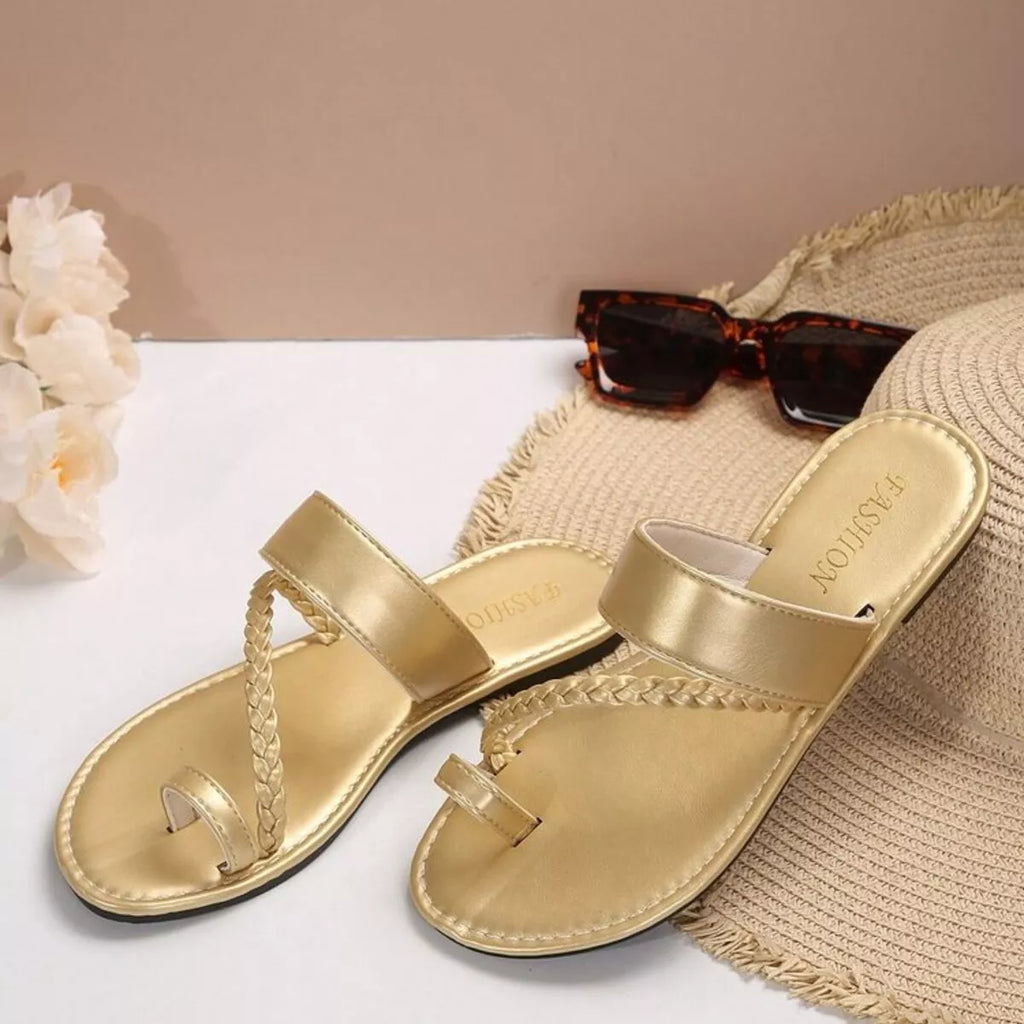 Toe Loop Flats Sandals