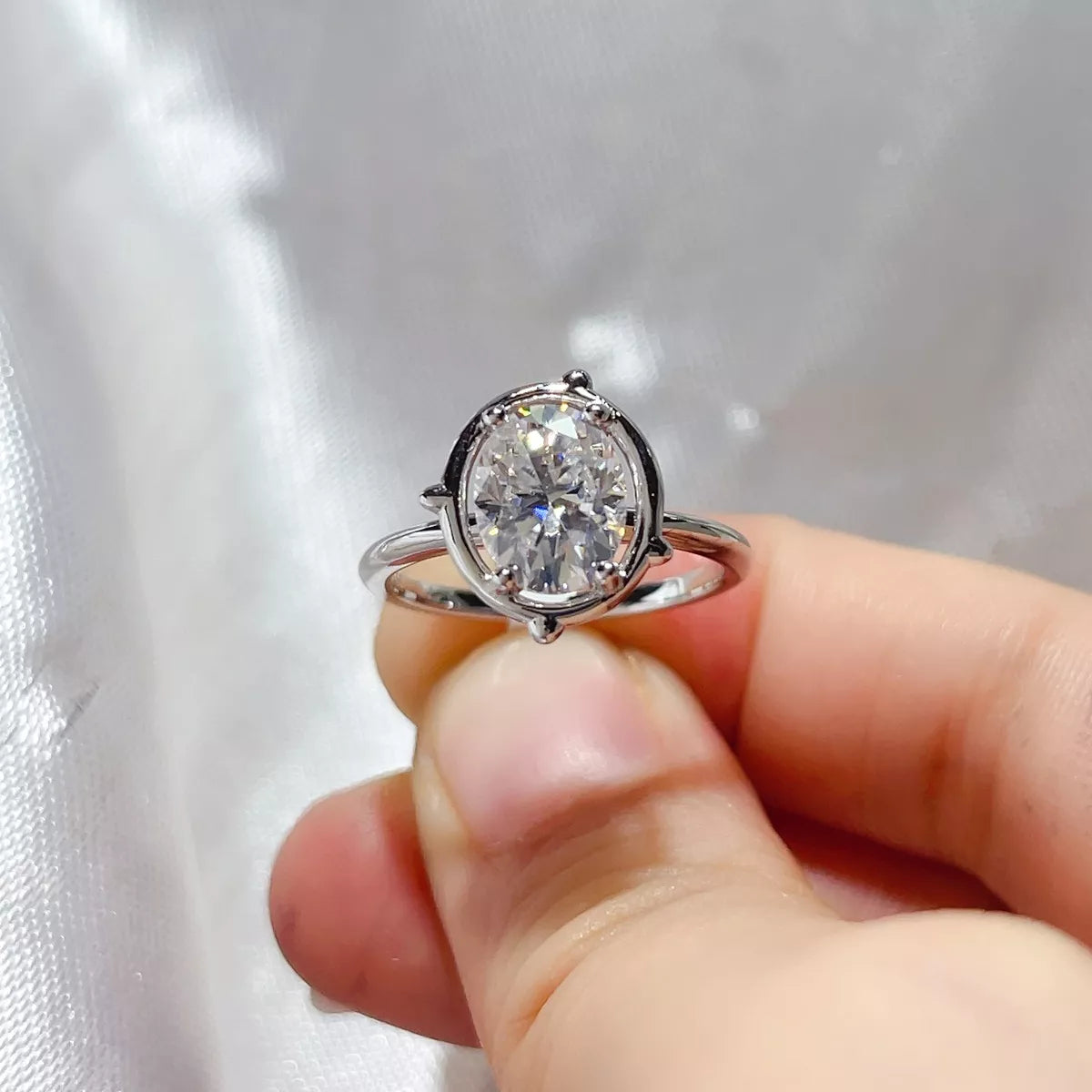 2 Carat 925 Sterling Silver Moissanite Ring