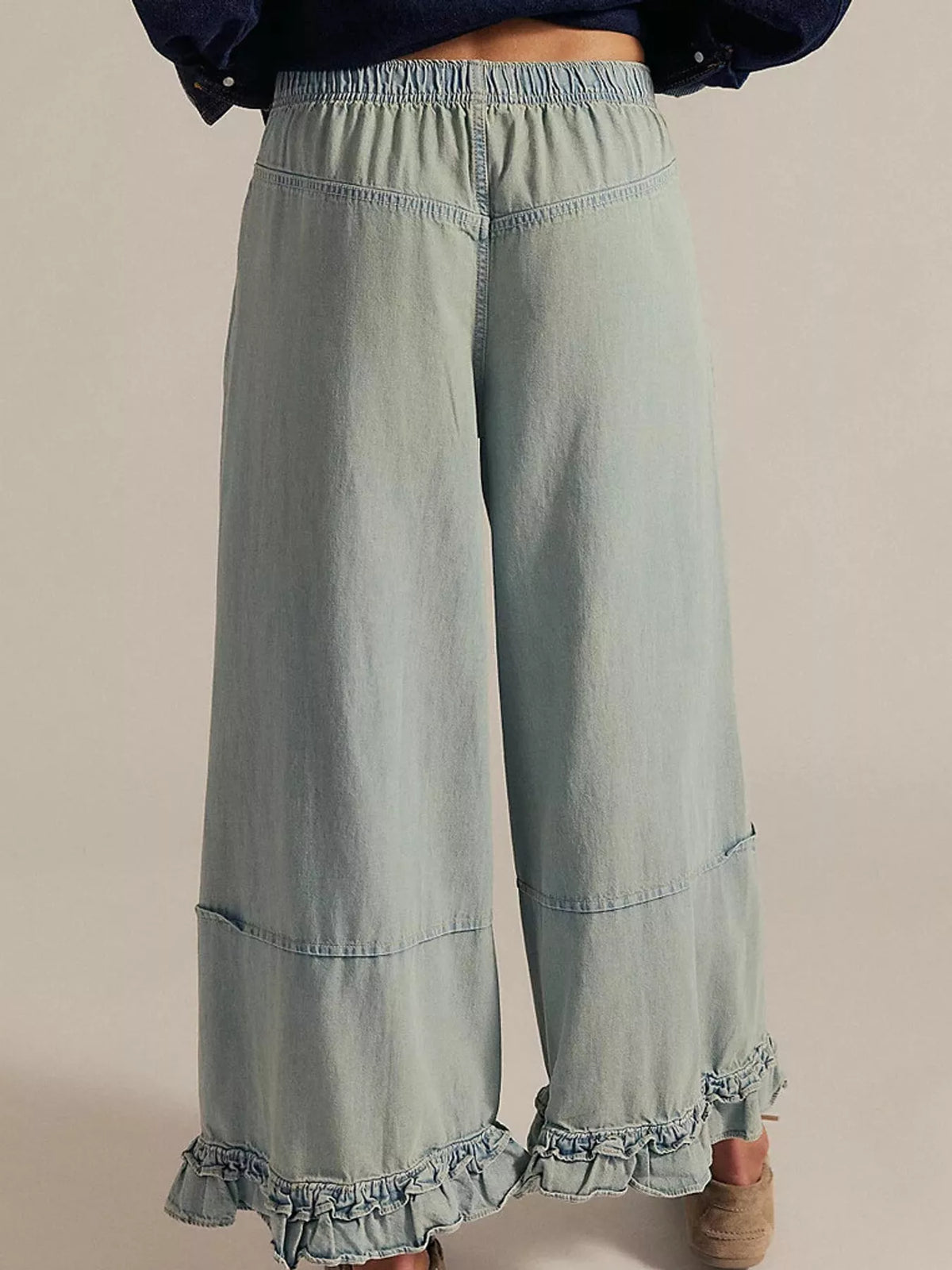 Wide-Leg Ruffle Hem Jeans