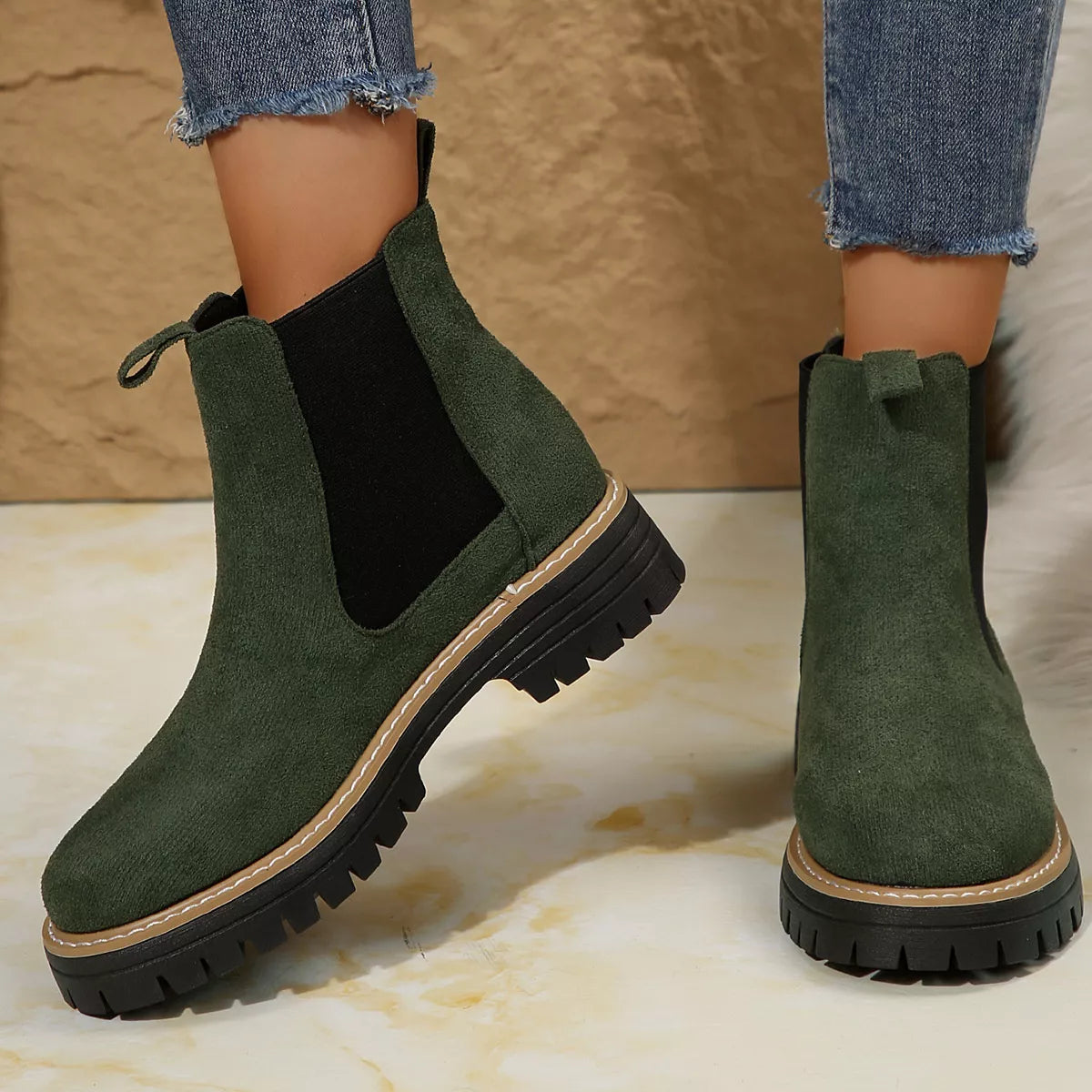 Round Toe Platform Boots