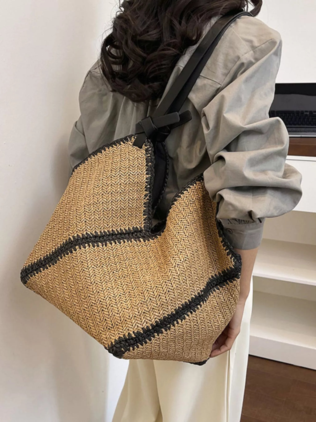 Woven Straw Shoulder Bag