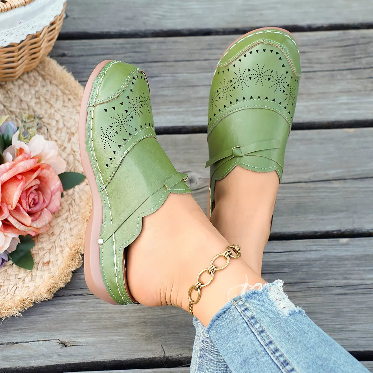 Round Toe Wedge Sandals