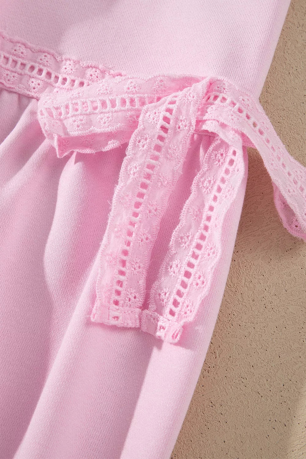 Solid Color Raw Seam Lace Detail Loose Casual Sweatshirt