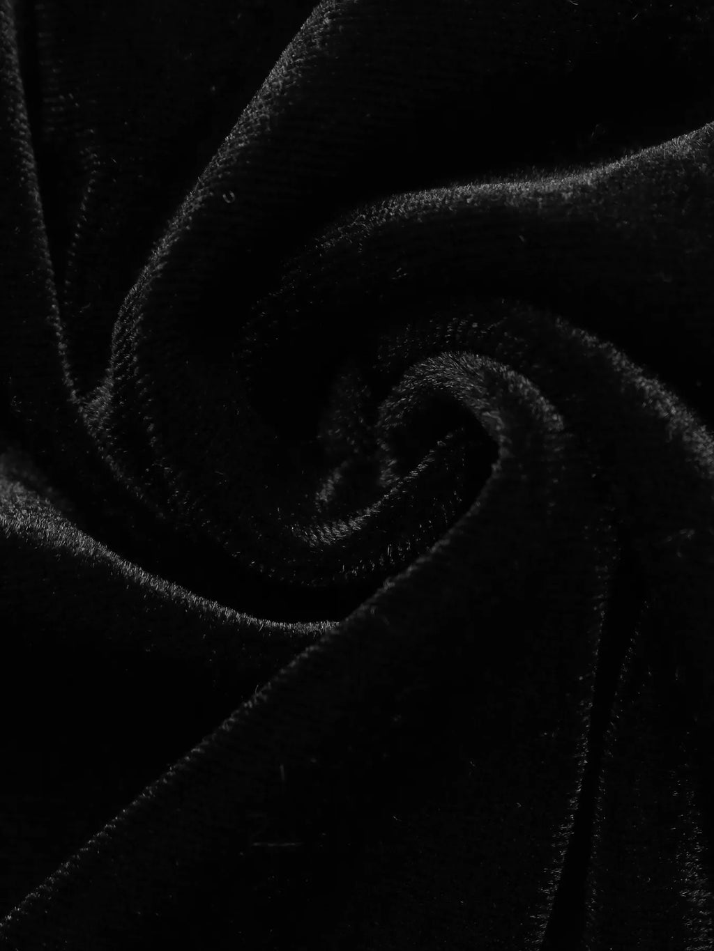 Elegant Lace and Velvet Midi Dress