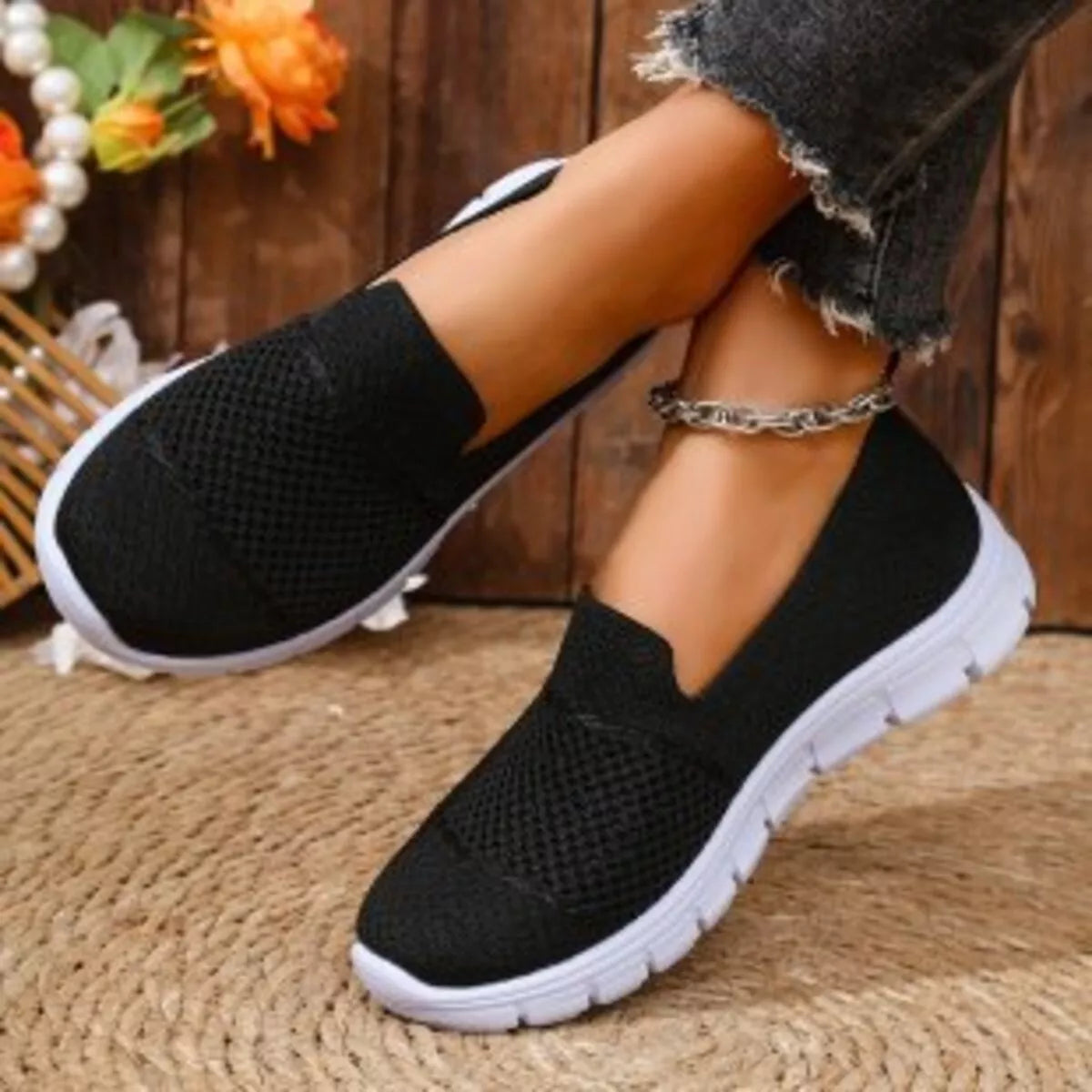 Round Toe Flats Slip-Ons