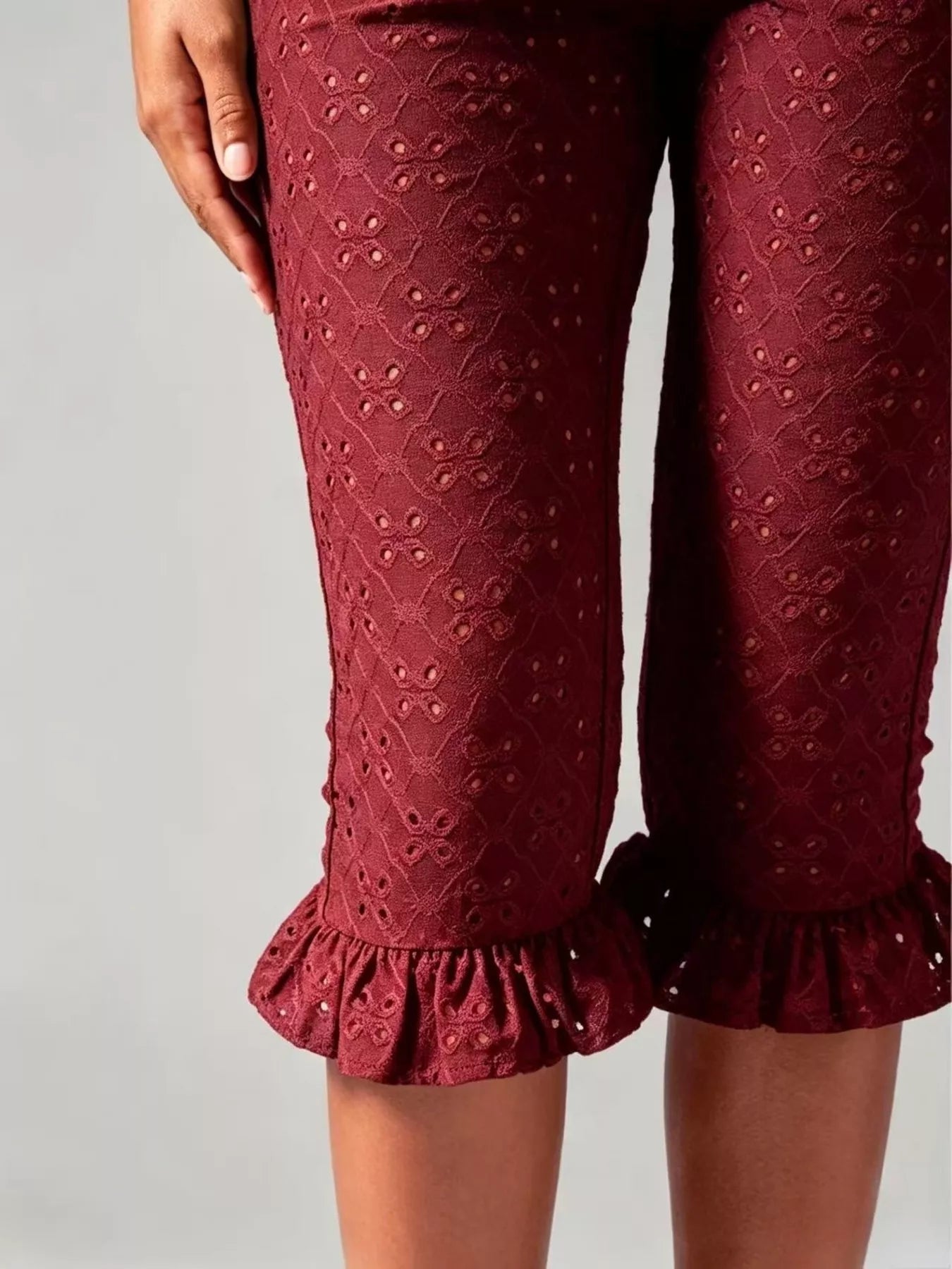 Eyelet Ruffled Hem Capris