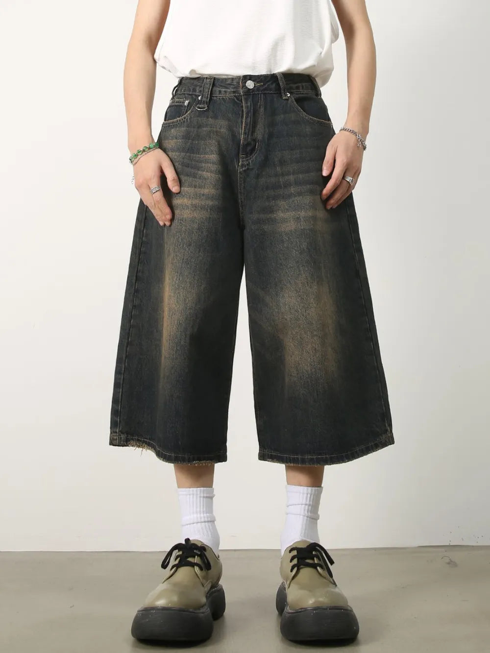 Men's Wide Leg Denim Shorts