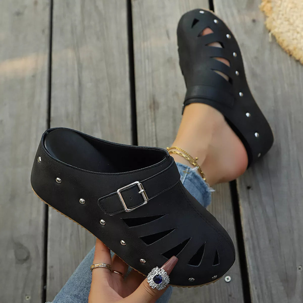 Round Toe Platform Sandals