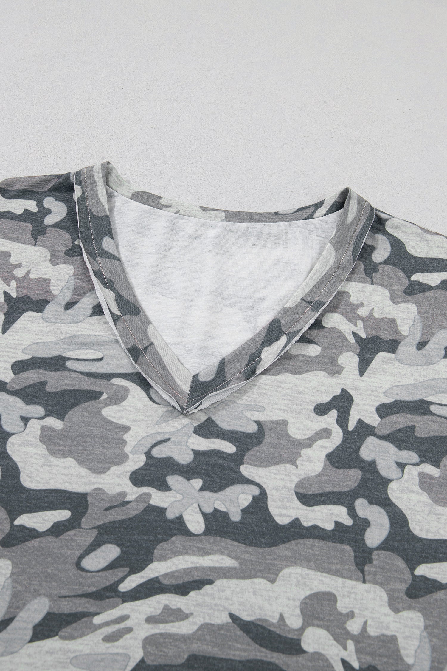 Green Retro Camouflage Print Raw Edge V Neck Tee