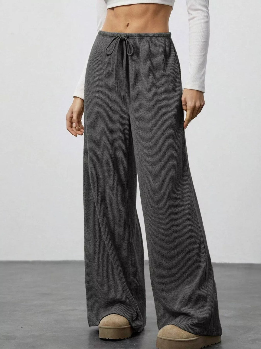 Relaxed Fit Drawstring Pants