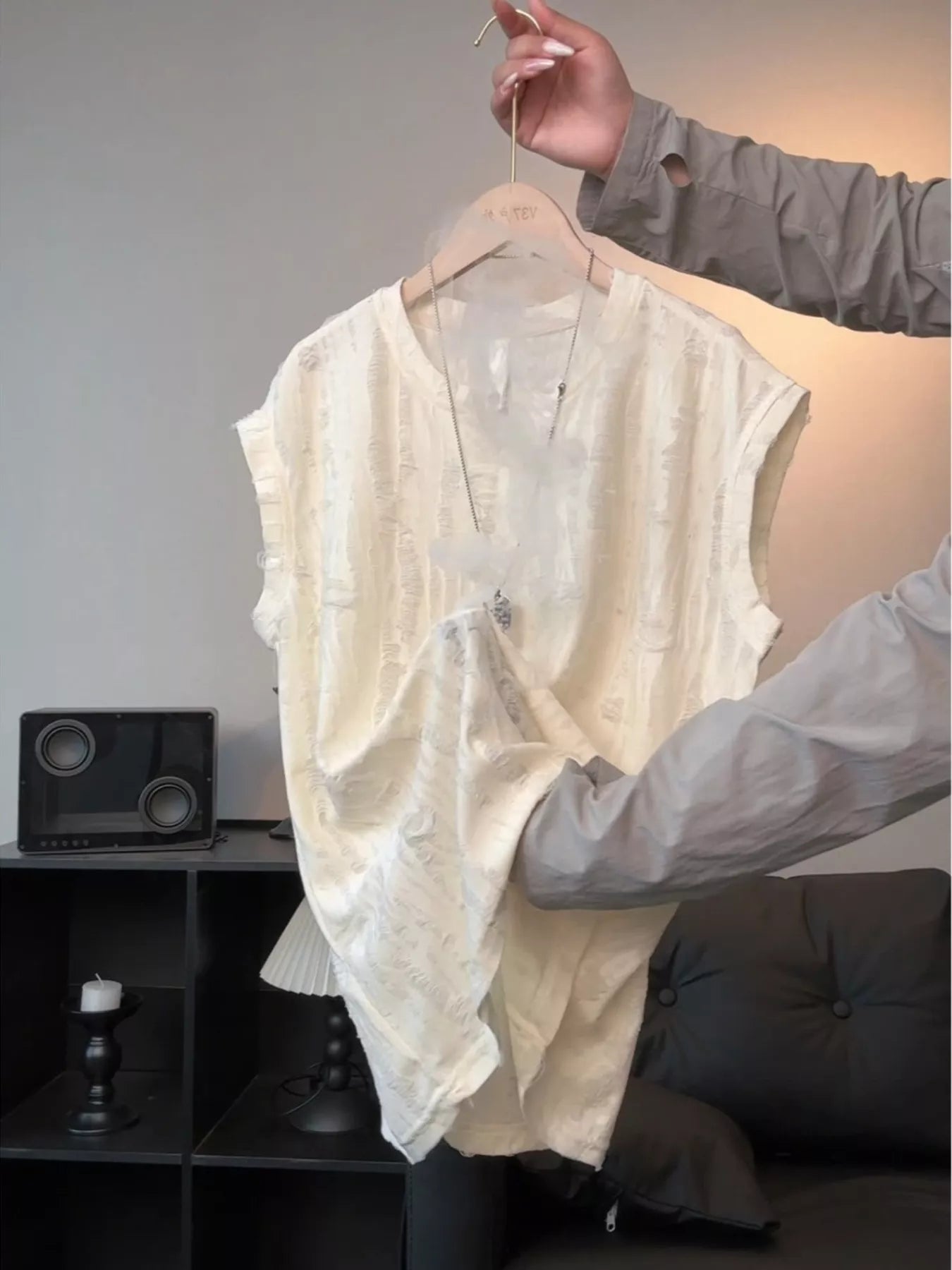 Men's Distressed Round Neck Top