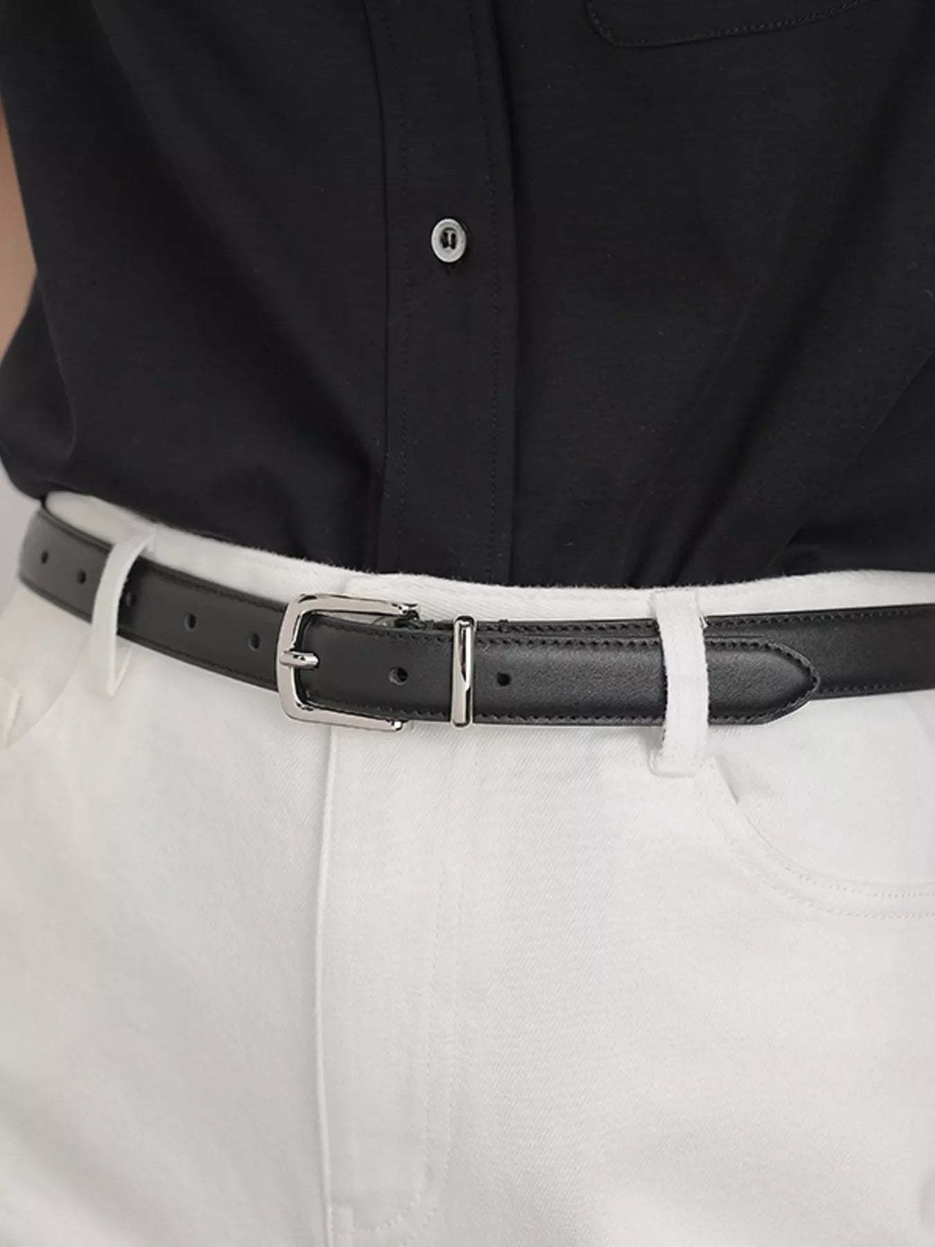 Classic Leather Skinny Belt