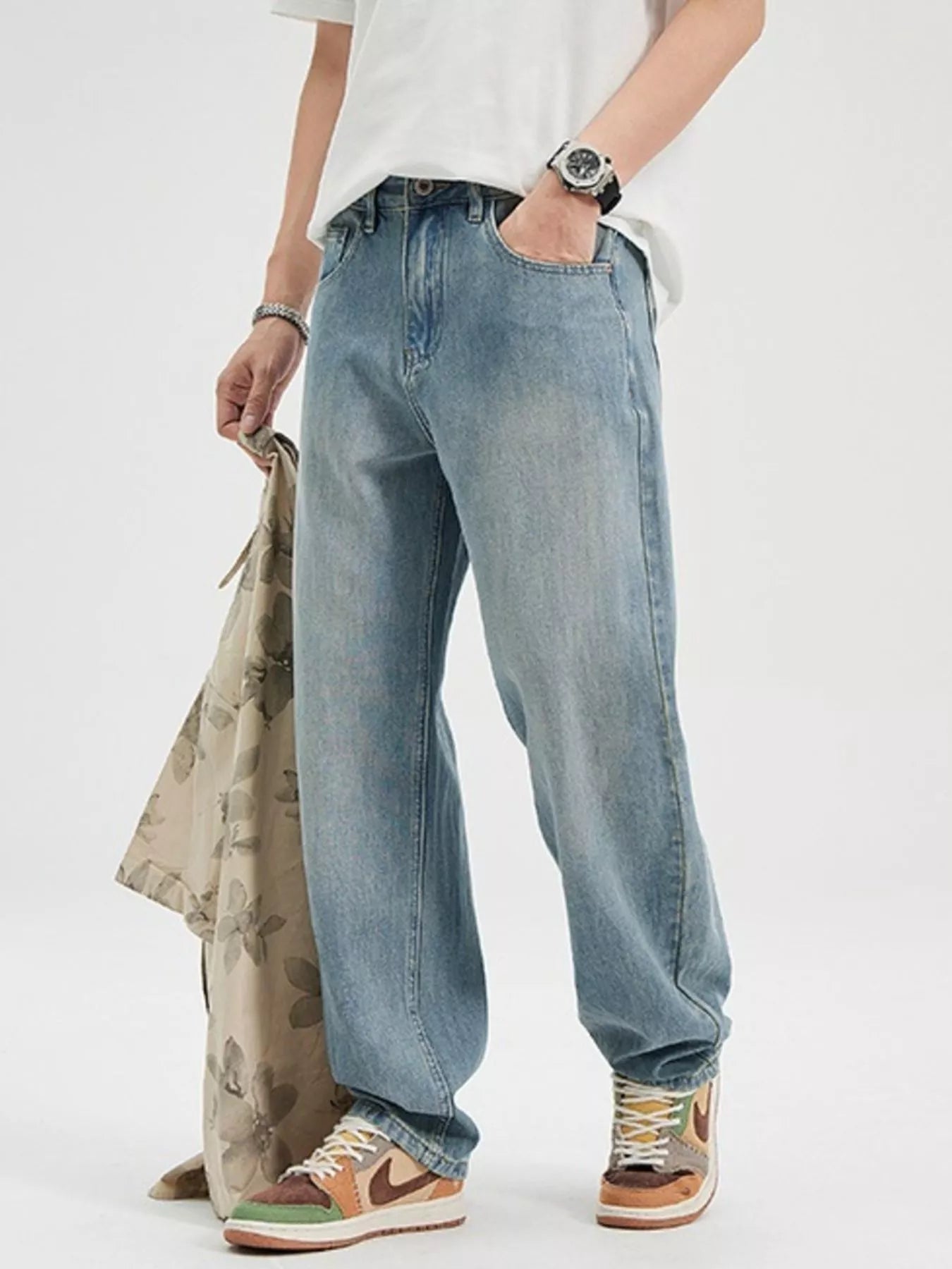 Men's Wash Relaxed Fit Jeans