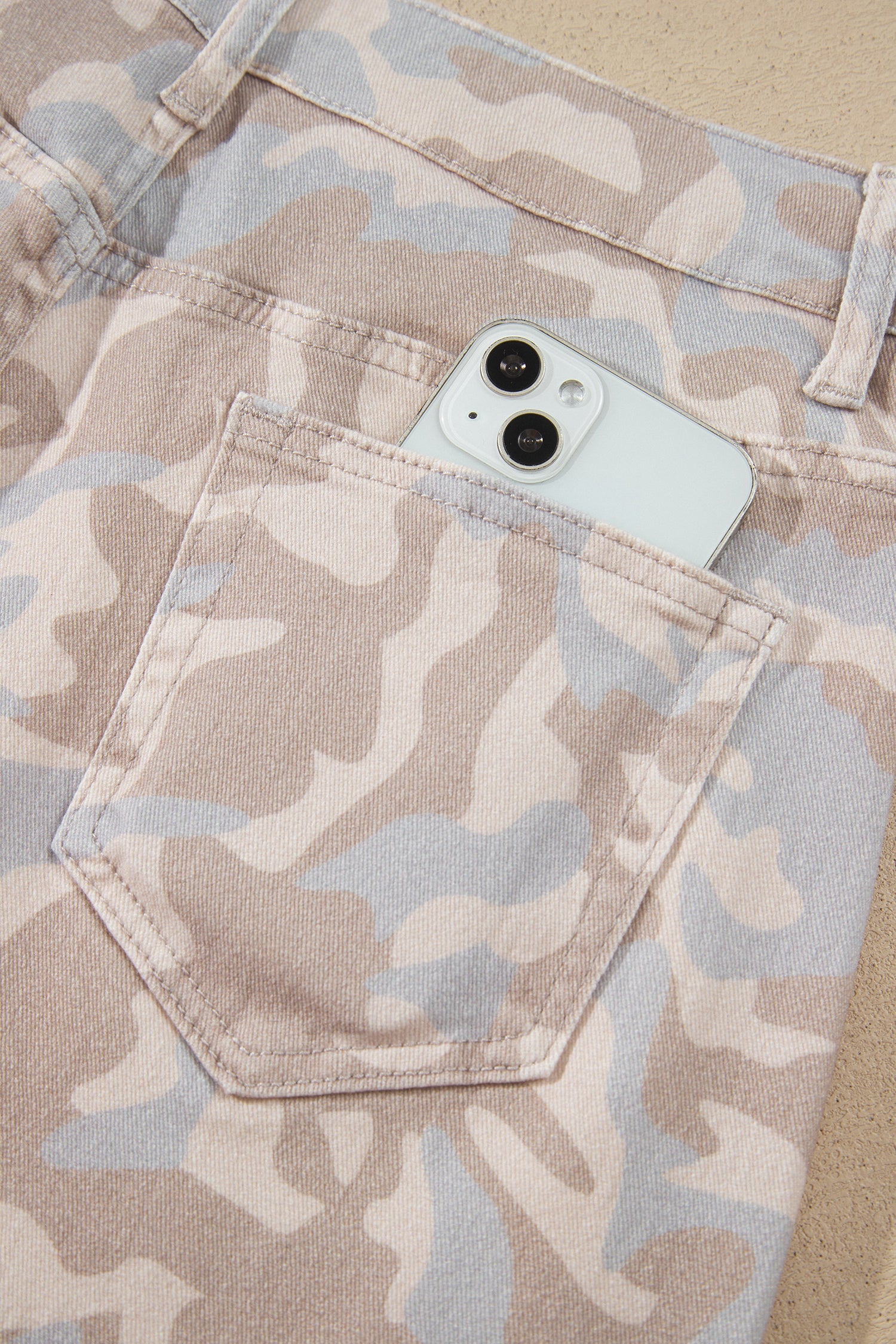 Khaki Camouflage Pattern Pocket Rivet Detail Ankle-Length Harem Fit Jeans