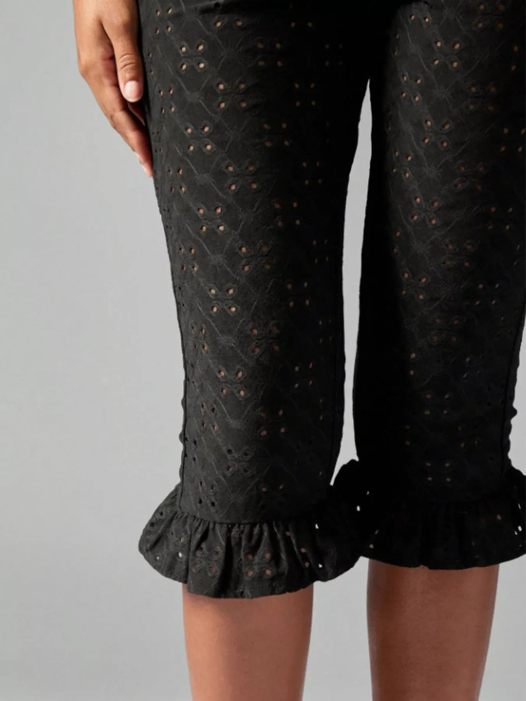 Eyelet Ruffled Hem Capris
