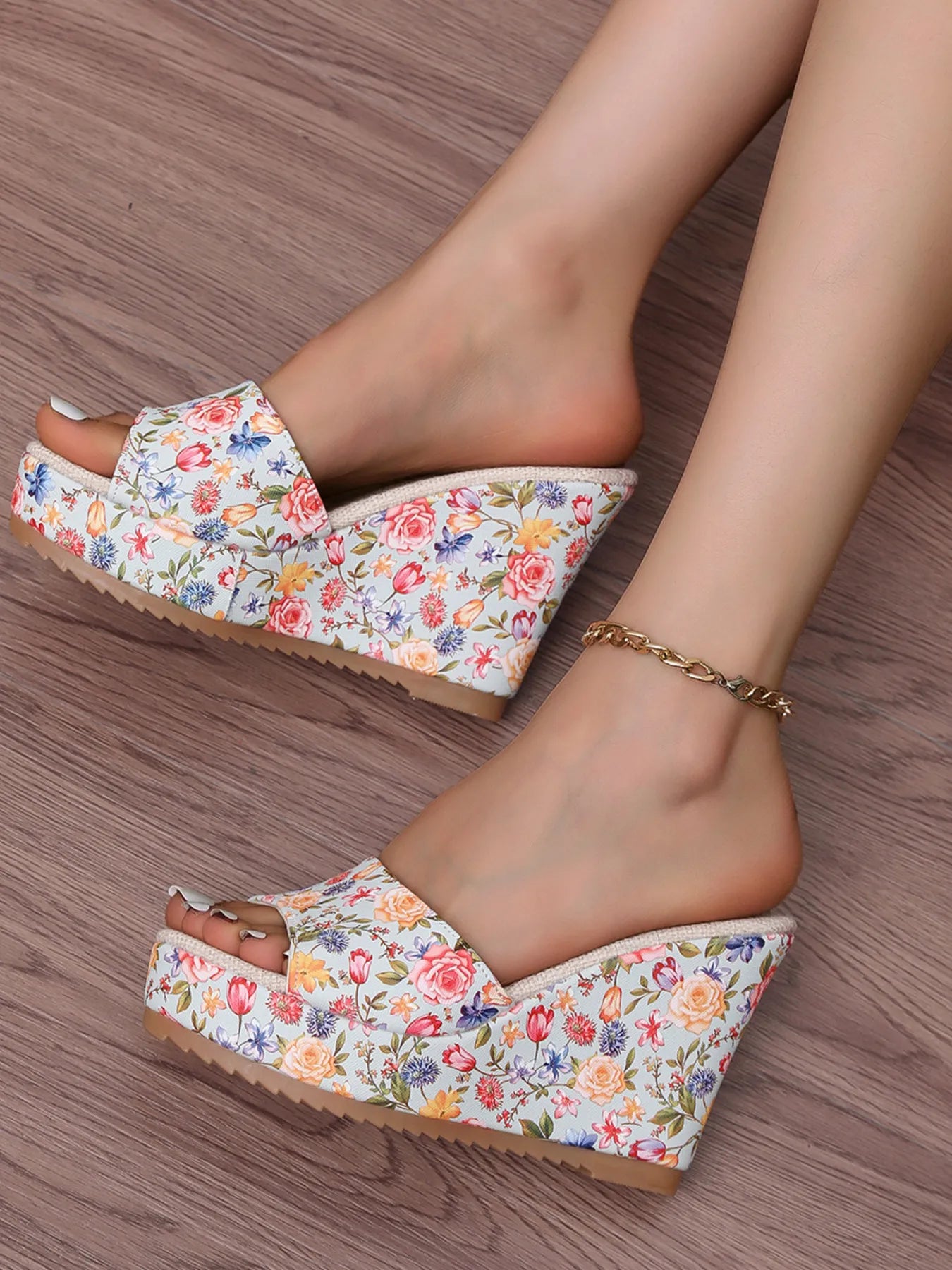 Floral Print Platform Wedge Sandals