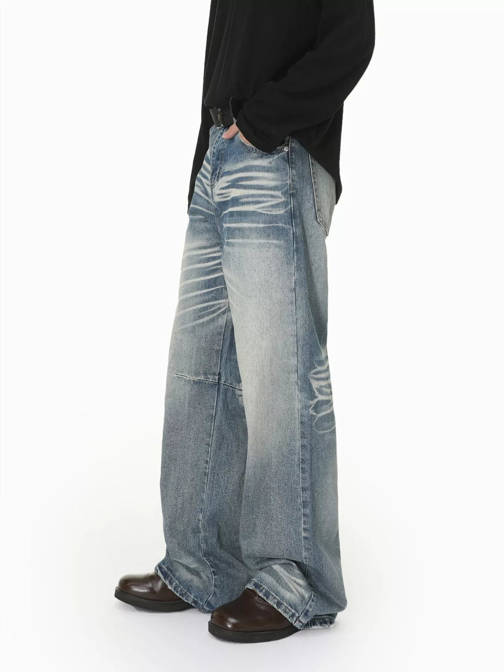 Men's Wide Leg Washed Jeans