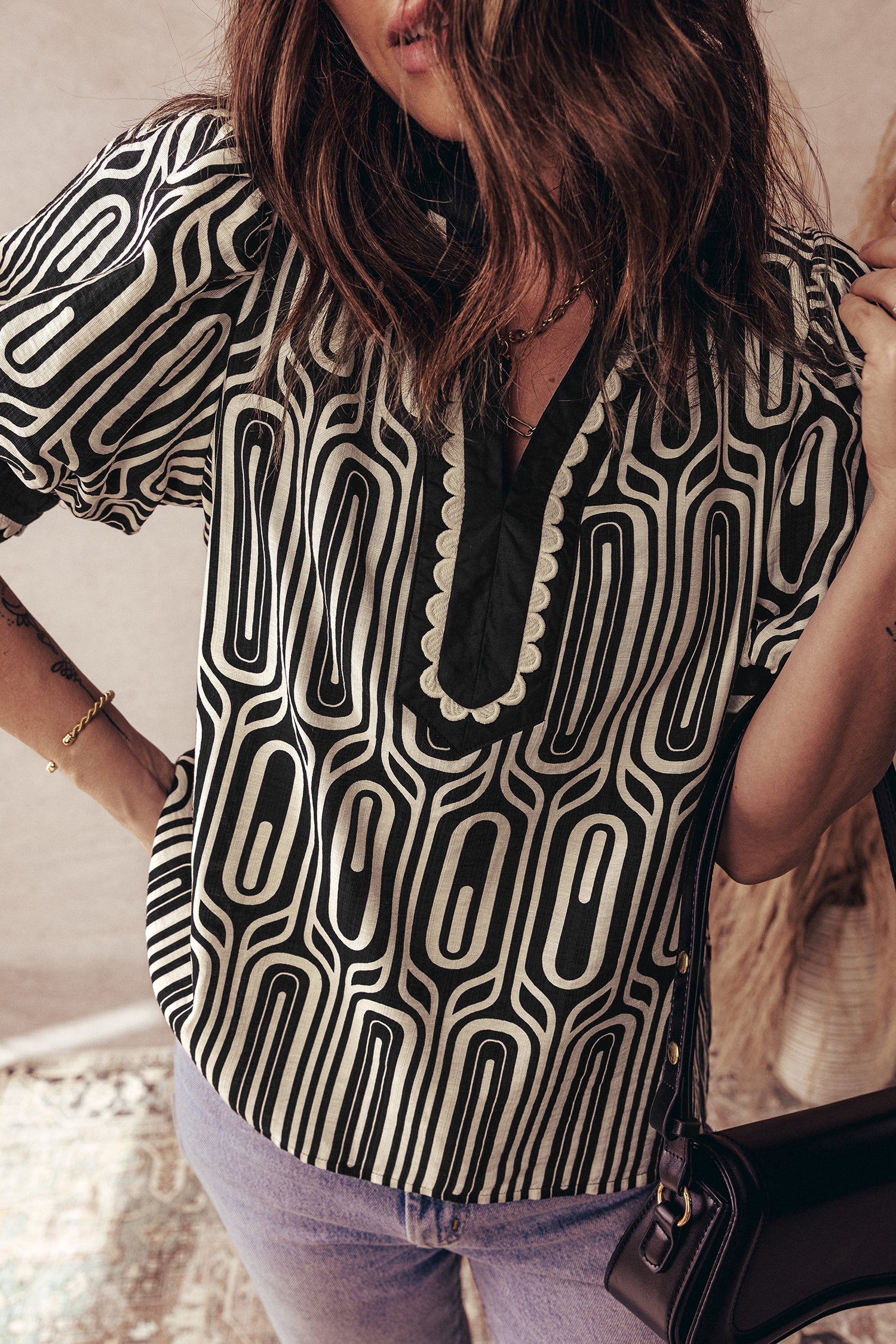 Black Geometric Print Contrast Scallop Color Block Patchwork Short Sleeve Blouse