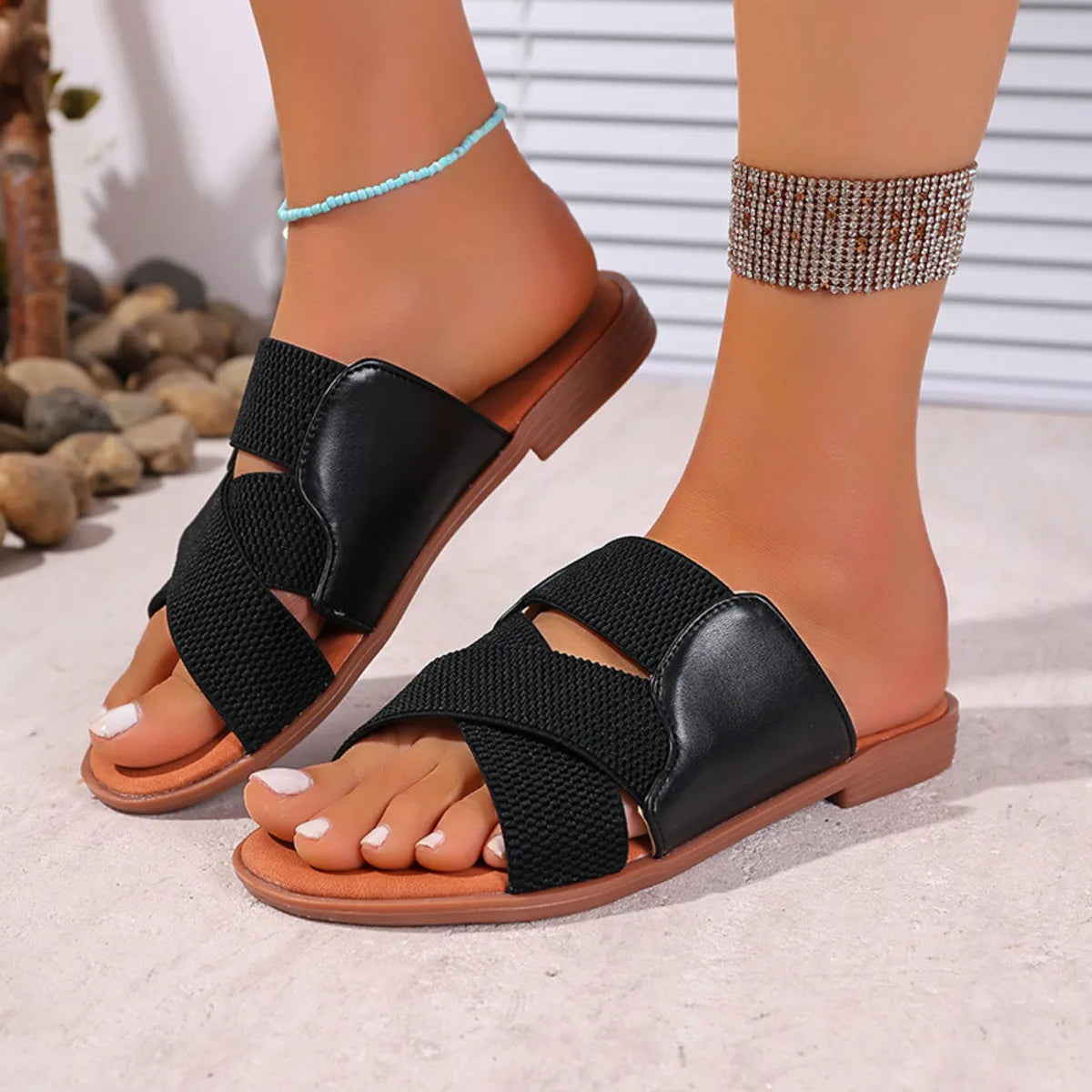 Crossover Strap Comfortable Sandals