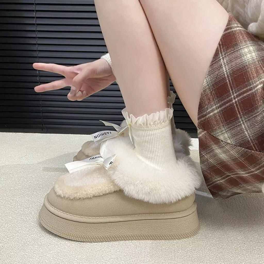 Round Toe Platform Boots