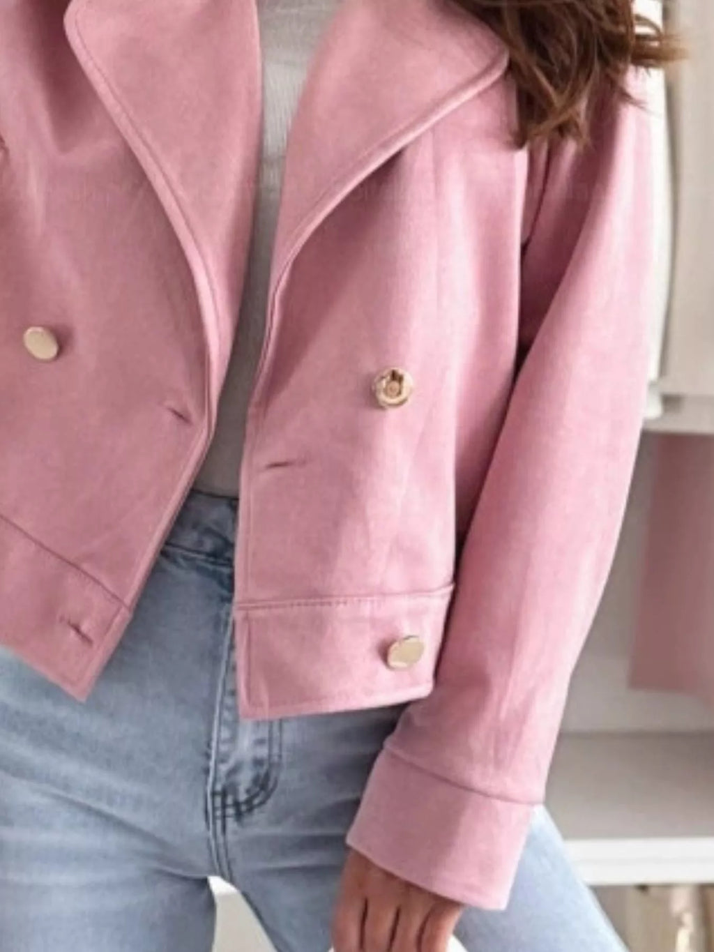 Chic Double-Breasted Cropped Jacket
