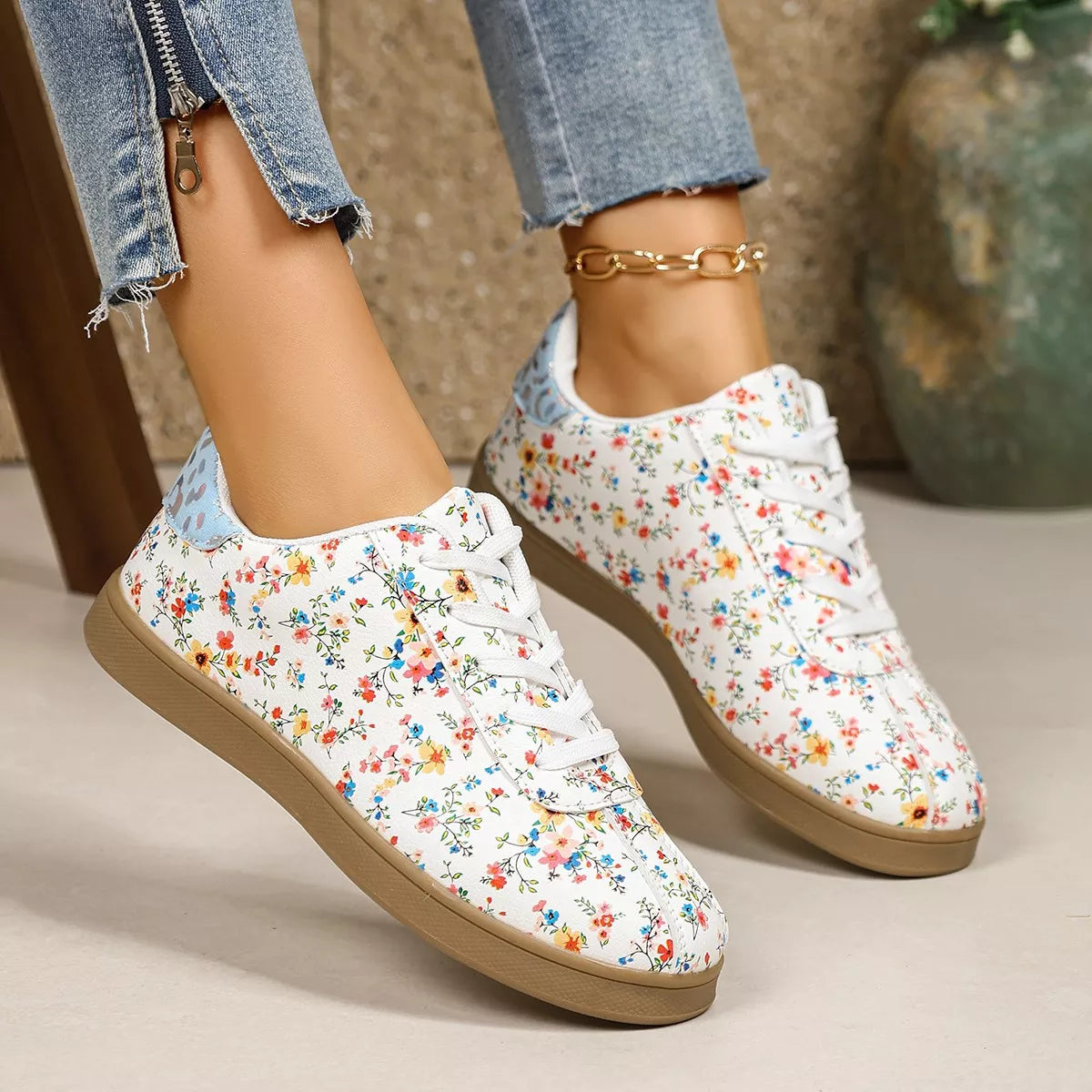 Floral Print Lace-Up Sneakers