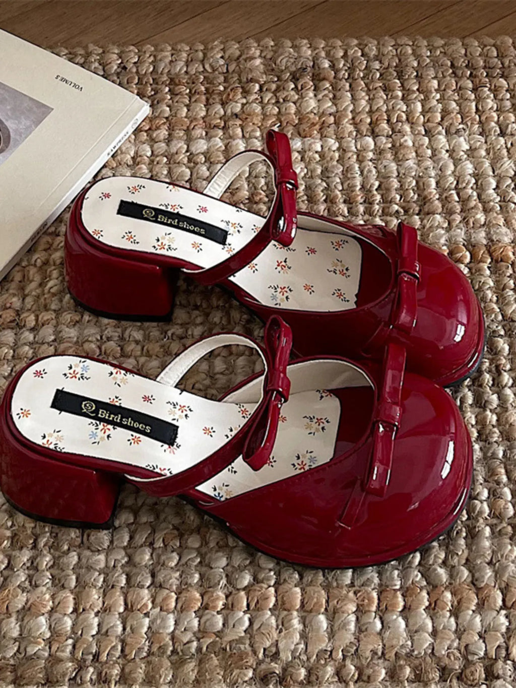 Bow Round Toe Block Heel Sandals