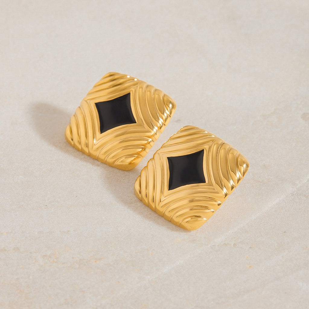 18K gold square with texture design simple and elegant earrings
