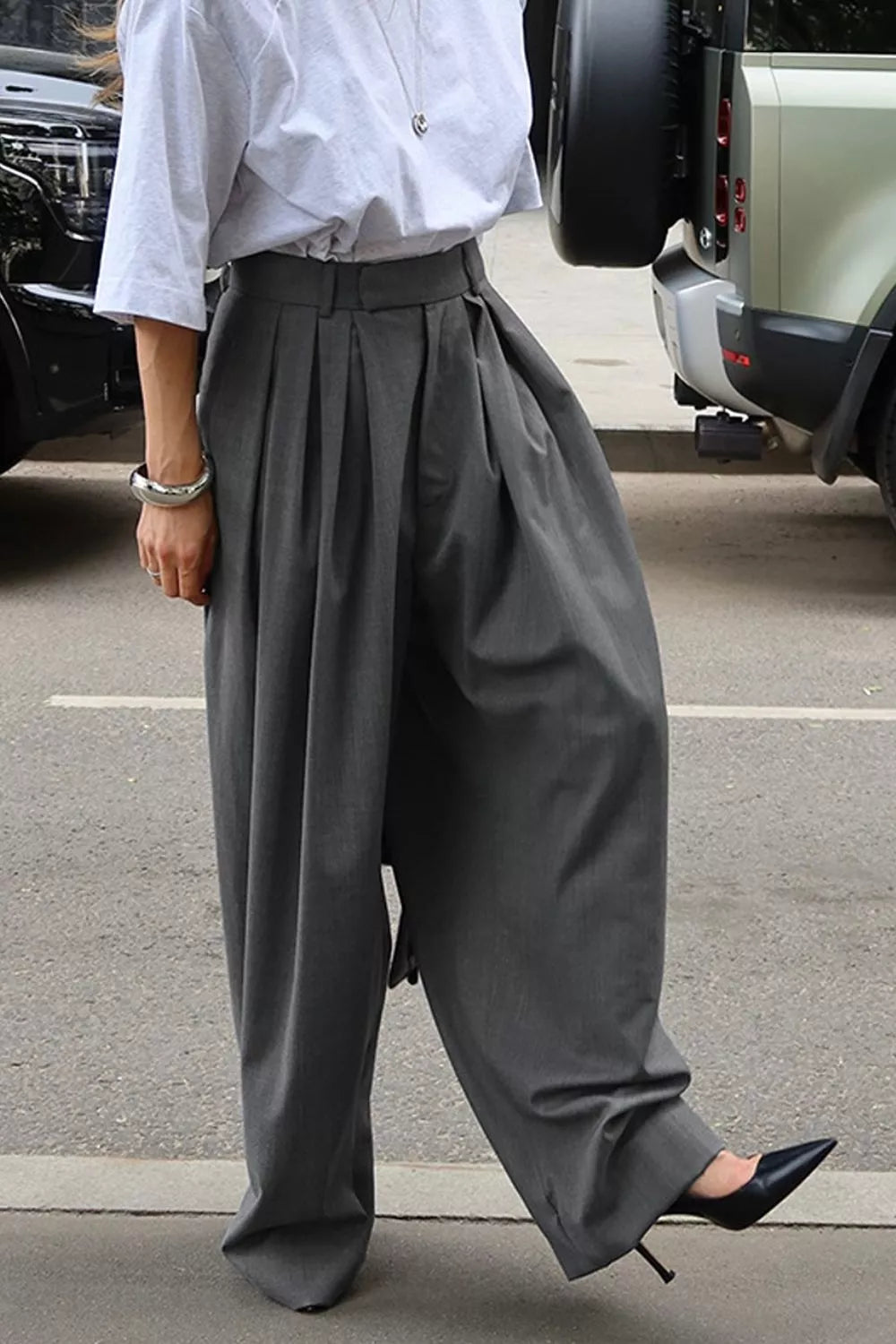 High-Waisted Wide-Leg Pleated Pants