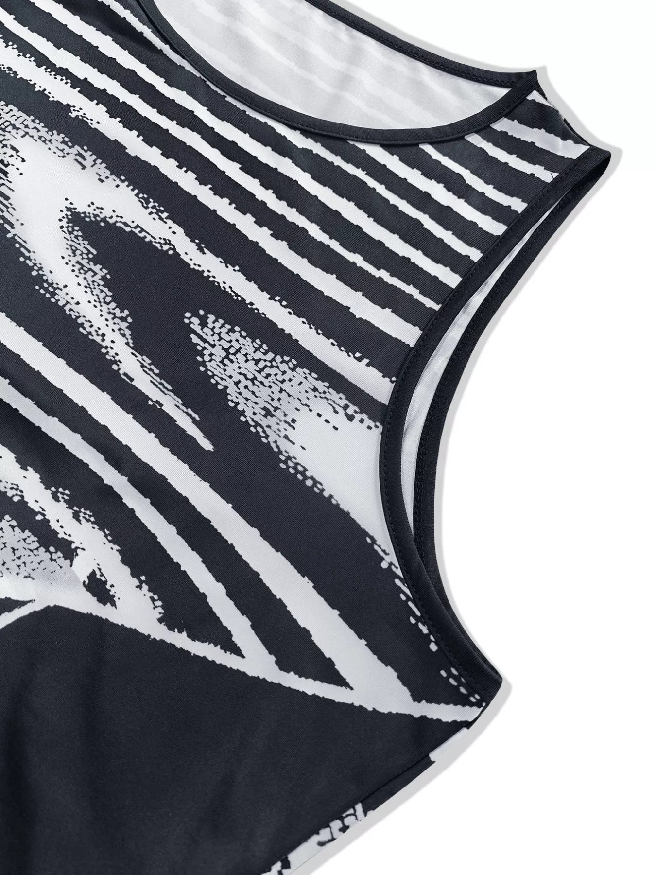 Sleeveless Bodycon Maxi Dress with Abstract Print