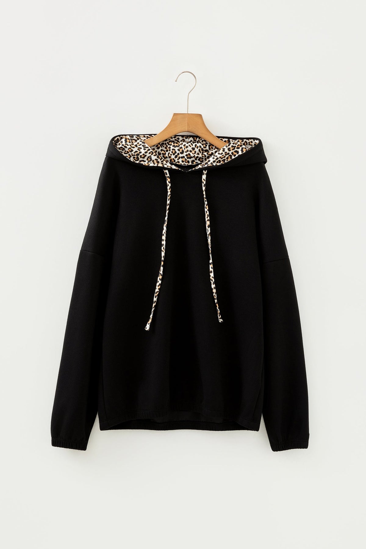 Leopard Contrast Drawstring Hood Drop Shoulder Top